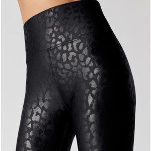 Carbon38 High Waisted Takara Leopard Legging - S